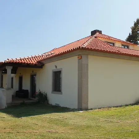 度假居 Quinta Do Adil 马塞杜-迪卡瓦莱鲁什