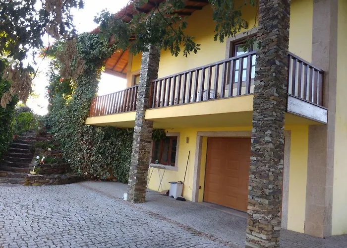 Vakantiehuis Quinta Do Adil *